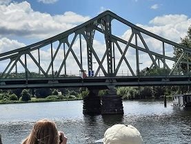 Glienicker Brücke 4.jpg